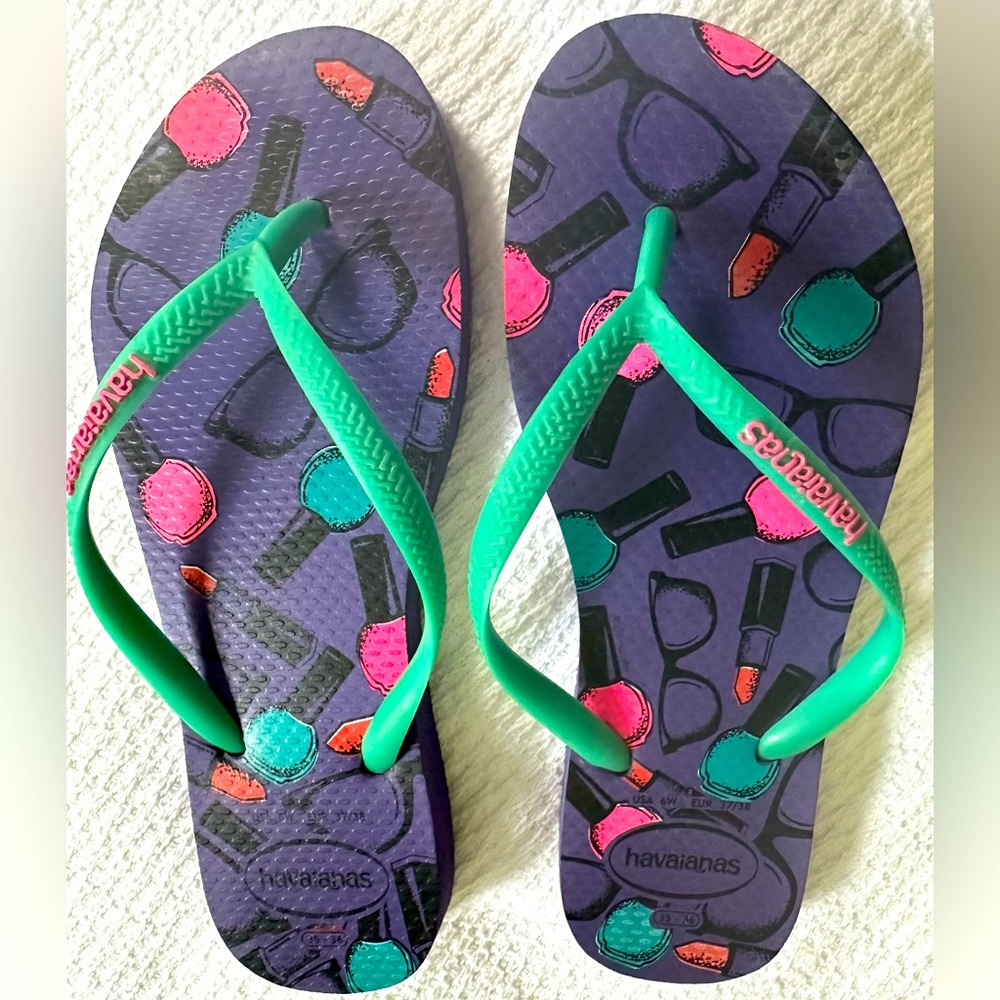 Havaianas make-up print flip flops